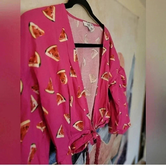Color Me Courtney x RTR Watermelon Wrap Top S Puff Sleeve Pink Fruit Print - Picture 9 of 13